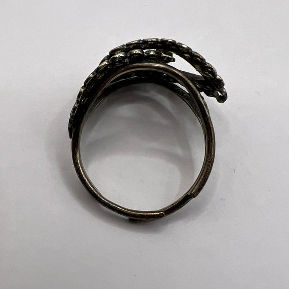 𝅺VINTAGE Adjustable Overlapping Oval Circle Ring - Picture 4 of 6